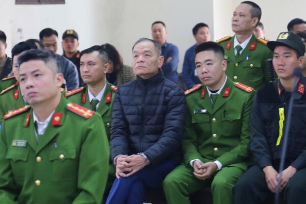 De Nghi Trieu Tap Nhieu Cuu Lanh Dao Tinh Den Phien Toa Ong Luu Binh Nhuong Img 7598 Jpg 1736221014 3499 1736221336 1736222528 983 Width680height453